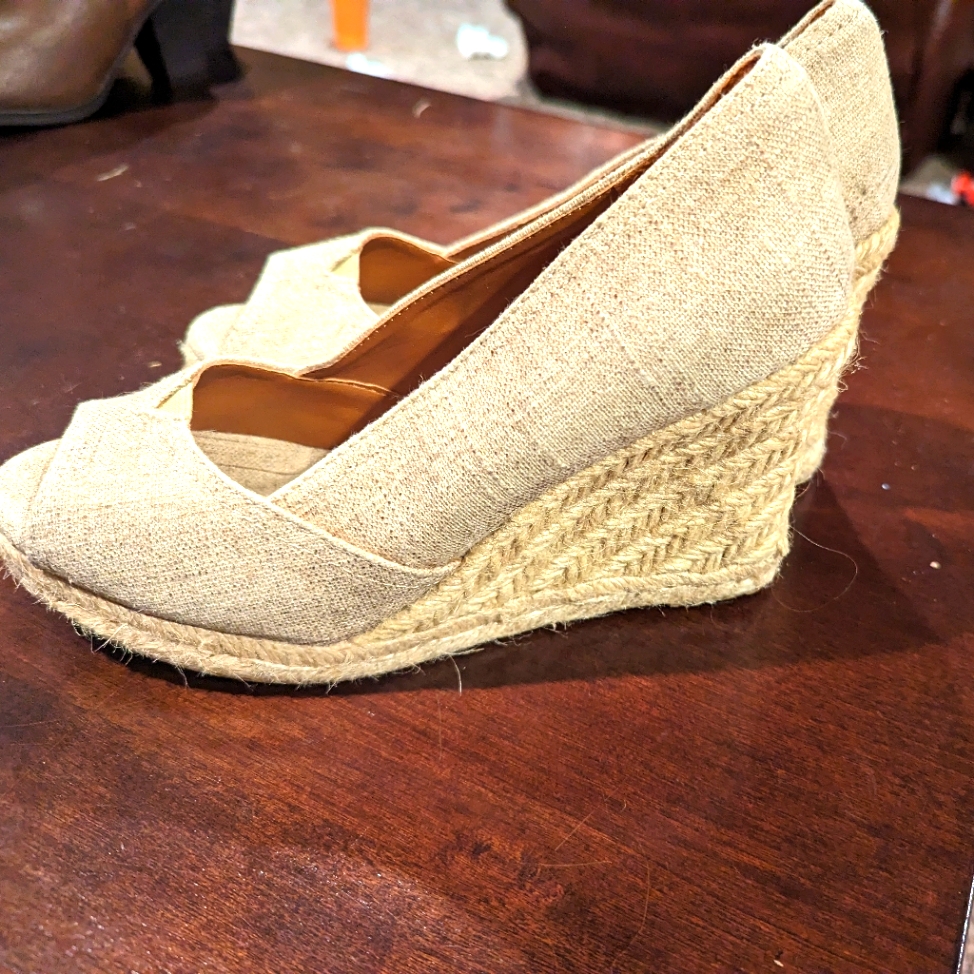 Sonoma Clogs